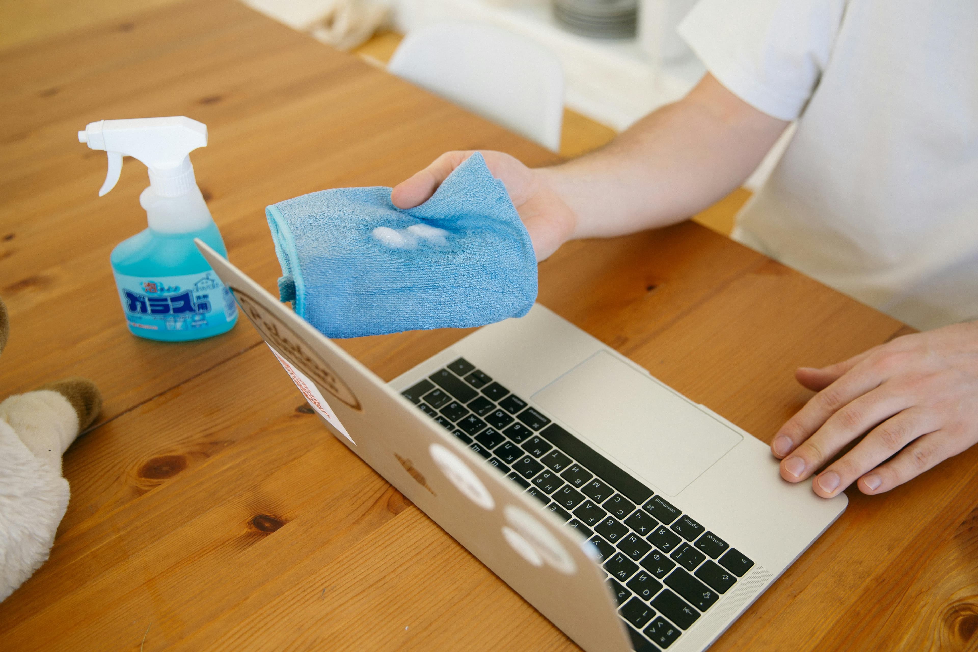 Office & Commercial Cleaning